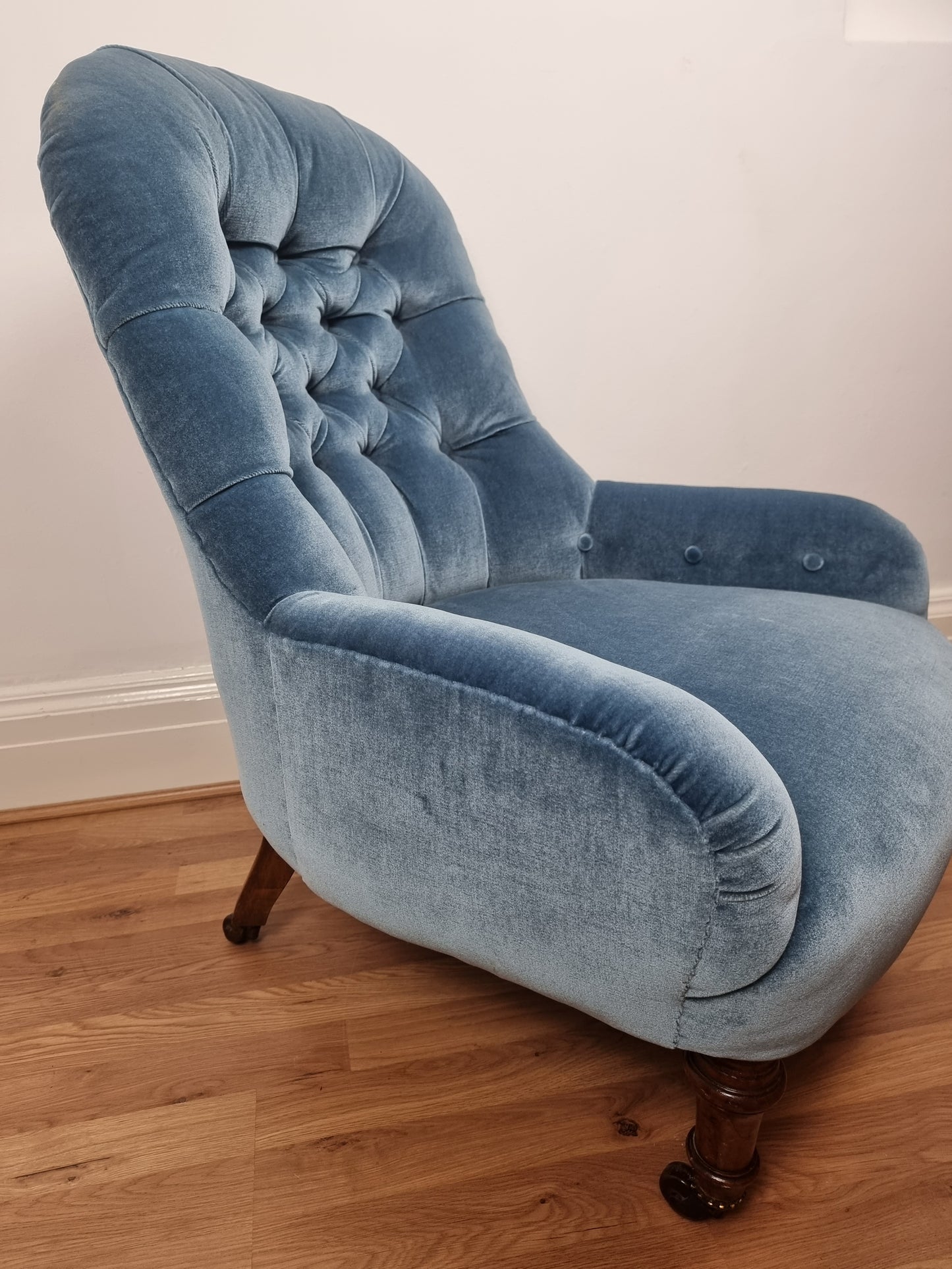 Holland & Sons Antique Victorian Slipper Chair Original Castors Library Reading