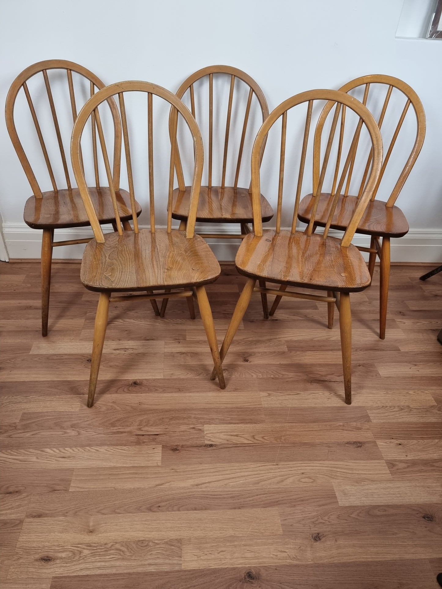 Five(5) Mid Century Vintage Blonde Ercol Windsor Dining/Kitchen Chairs Model 400